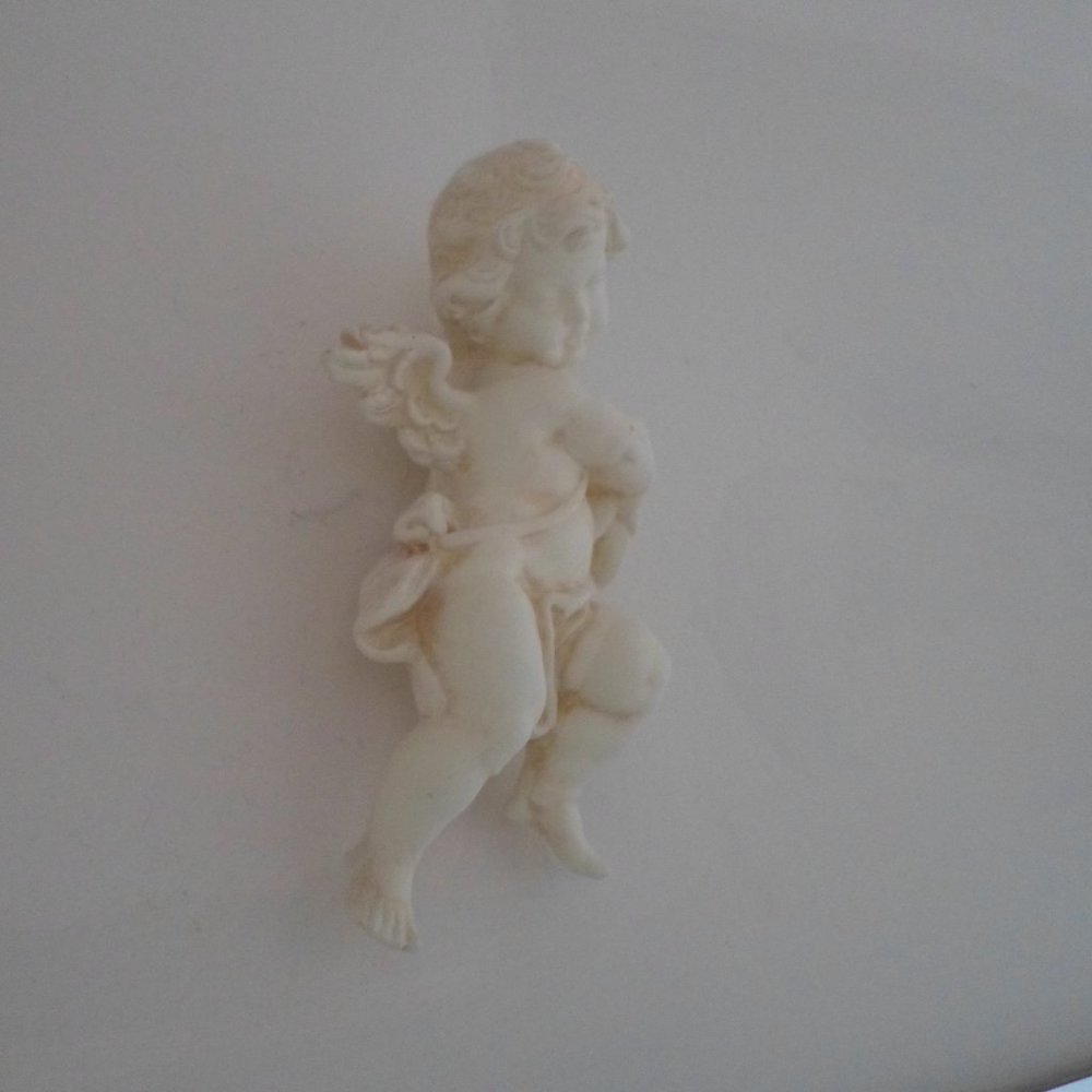 Cherubs 3-D Ceramic Wall Art / Décor - Picture 6 of 7